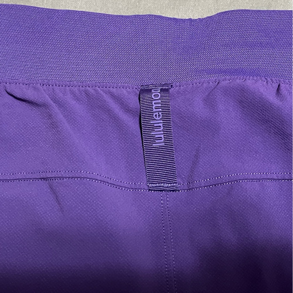 Lululemon License to Train High-Rise Short 4", size 8, Petrol Purple - Picture 9 of 11
